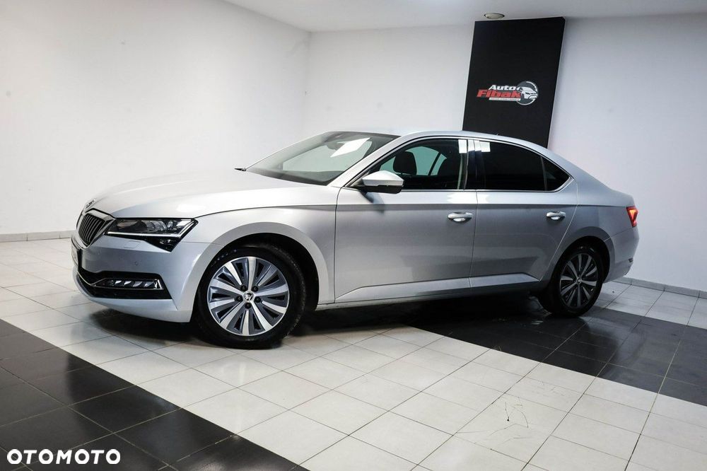 Skoda Superb 2.0 TSI Style DSG - 7