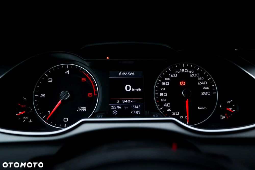 Audi A4 Avant 2.0 TDI DPF clean diesel Attraction - 25