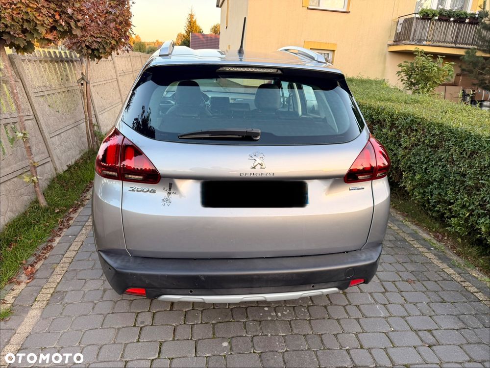 Peugeot 2008 PureTech 110 Stop&Start EAT6 Allure - 6