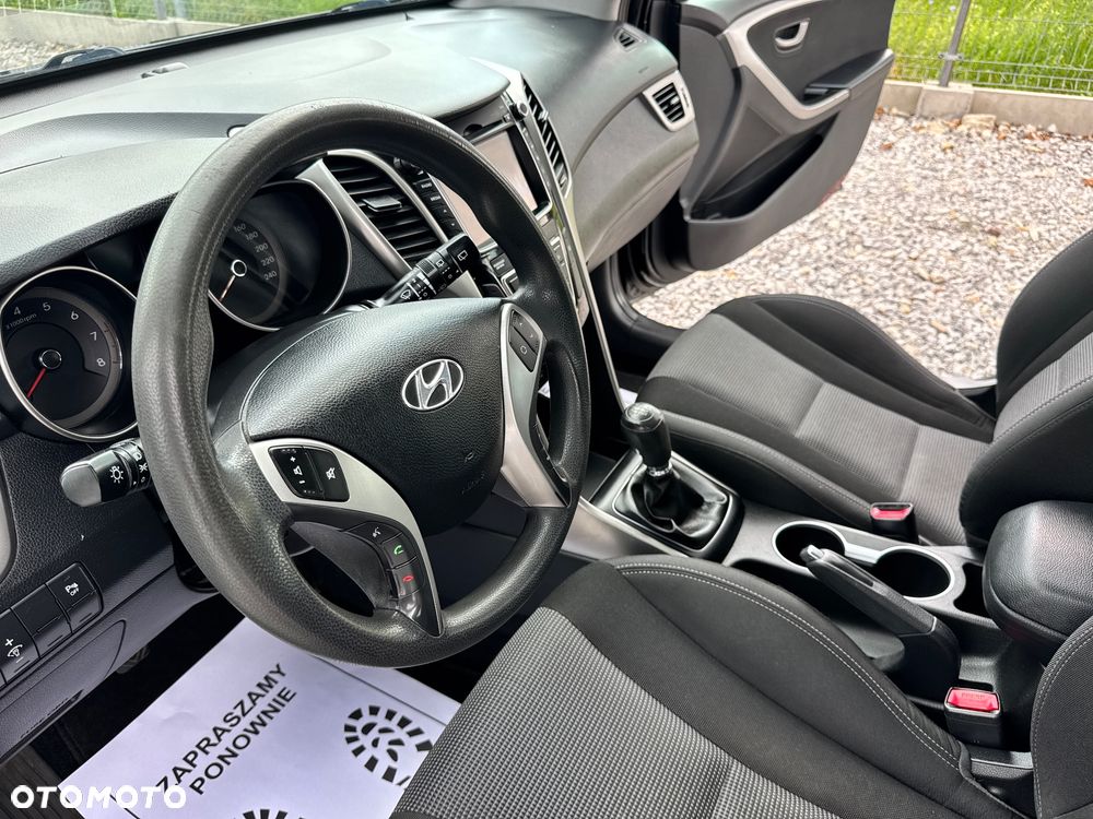 Hyundai i30 - 19