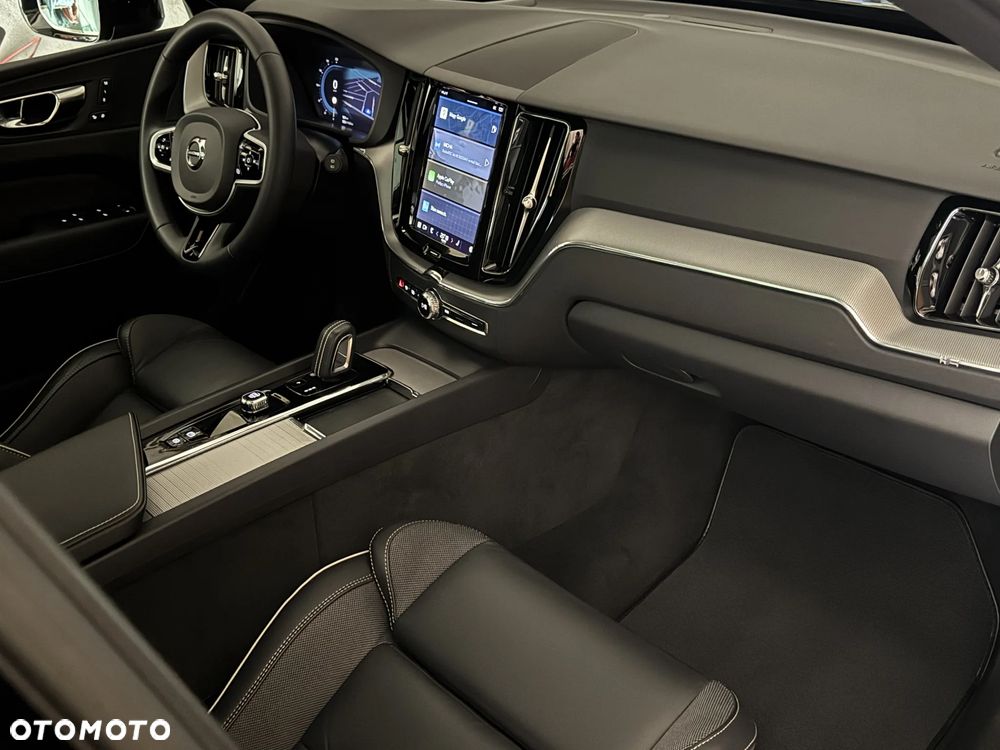 Volvo XC 60 B4 D AWD Geartronic RDesign - 15