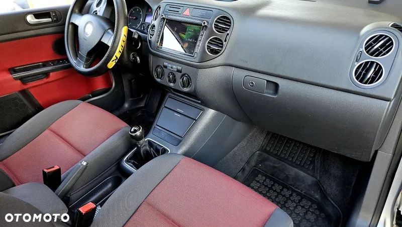 Volkswagen Golf Plus 1.9 TDI Trendline - 17