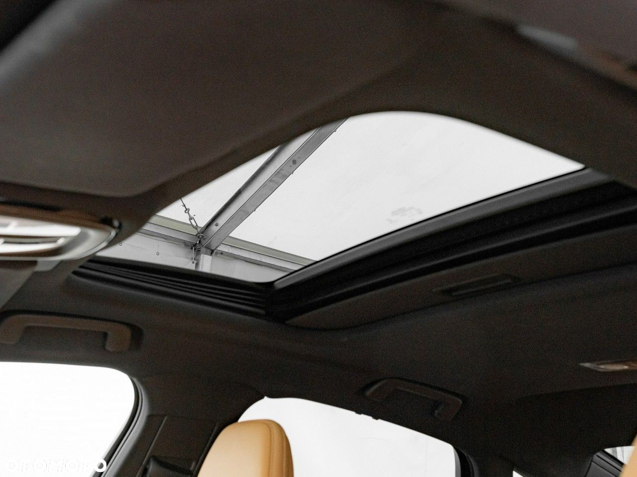 Volvo S90 - 37