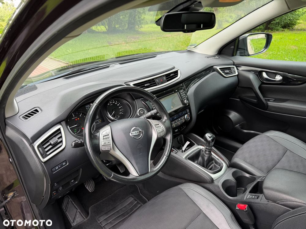 Nissan Qashqai 1.6 DCi TEKNA - 14
