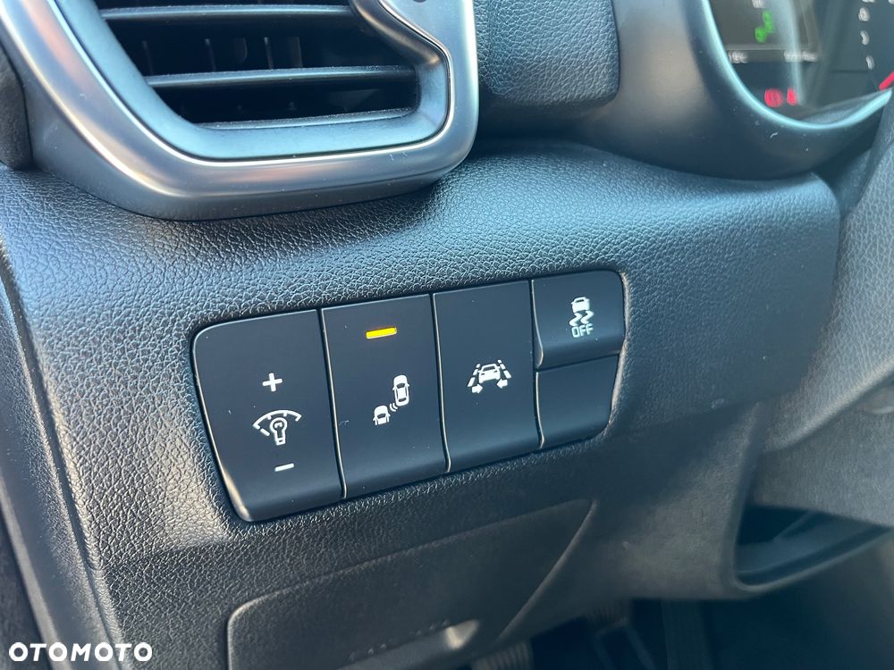 Kia Sportage 1.6 GDI Business Line 2WD - 19