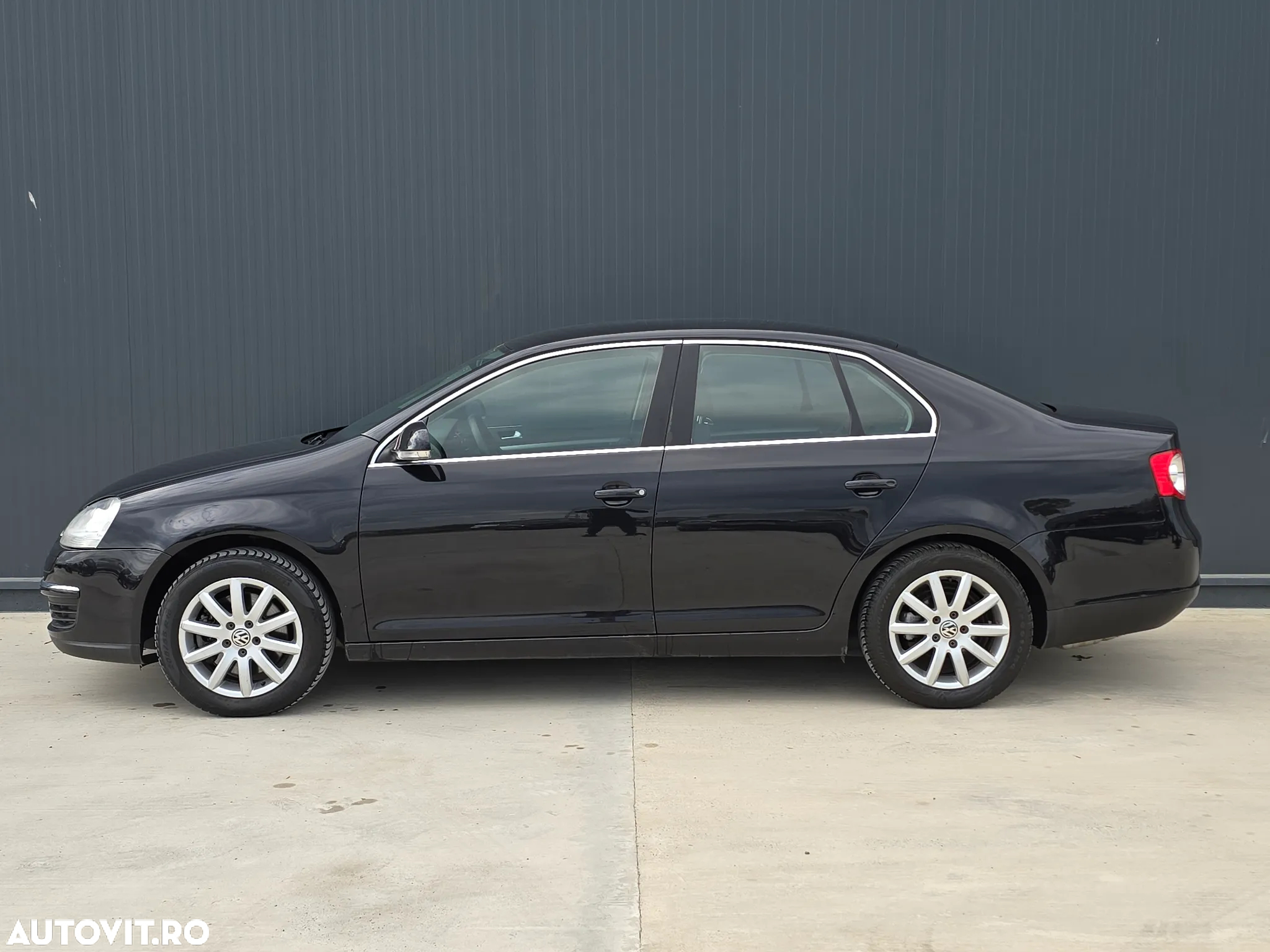 Volkswagen Jetta 1.4 TSI Comfortline - 11