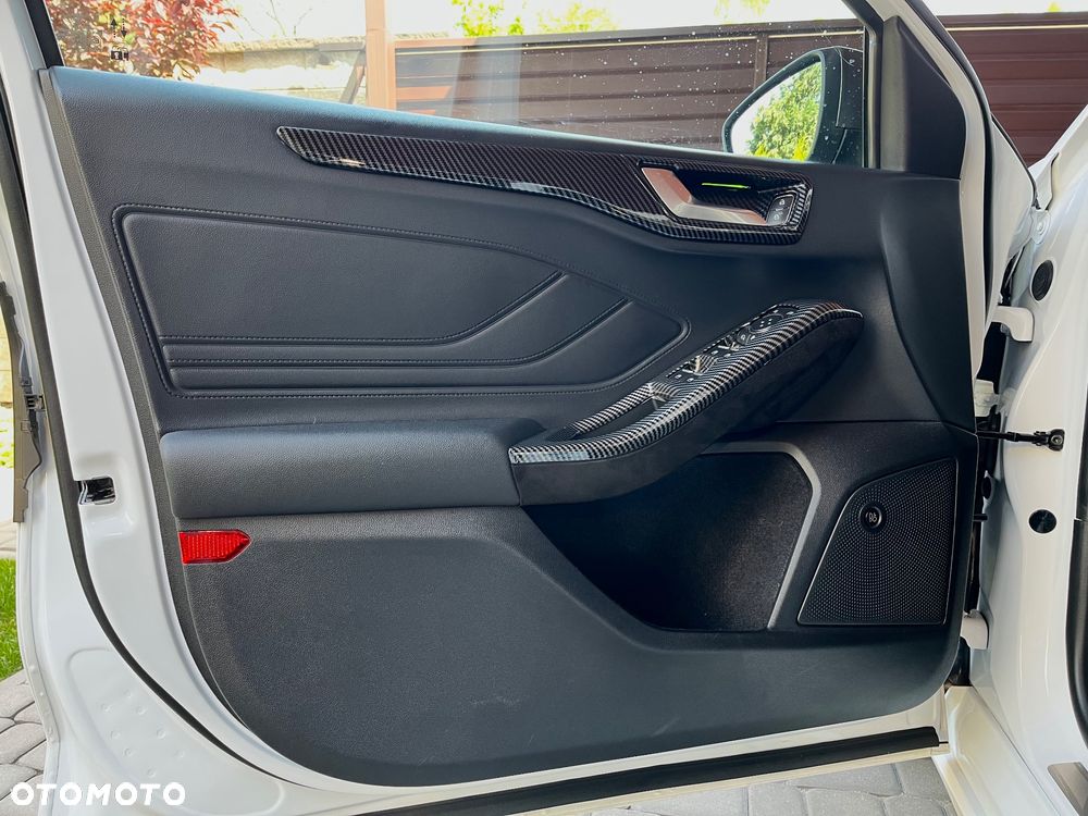 Ford Focus 2.3 EcoBoost ST X - 11