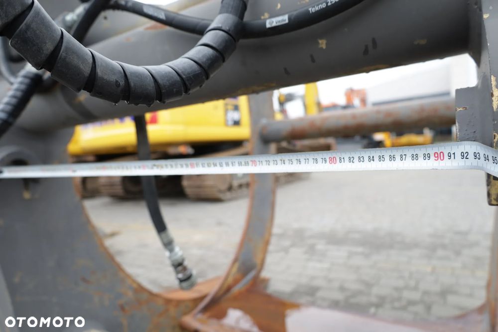 Chwytak do drewna do ładowarki Volvo L110 L120 2.4m3 80832 - 16