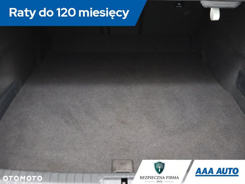 Volkswagen Passat - 16