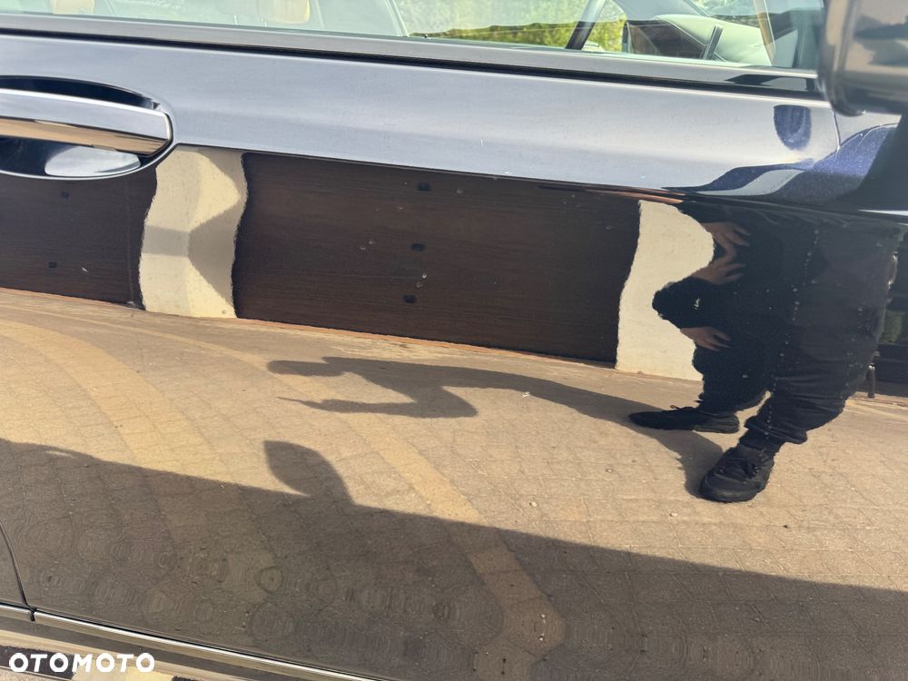 BMW Seria 7 750Li - 22