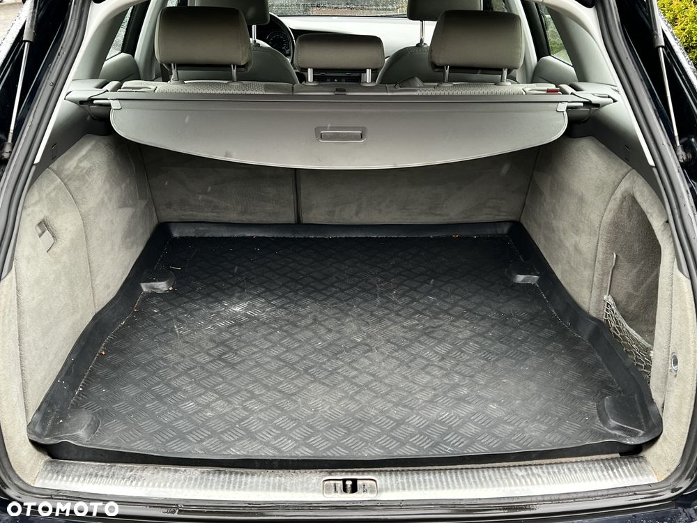 Audi A6 Avant 2.0 TDI - 10
