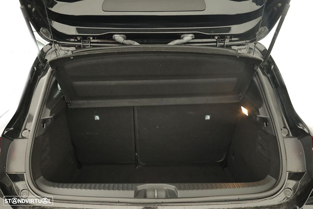 Renault Clio 1.0 TCe Techno Bi-Fuel - 24