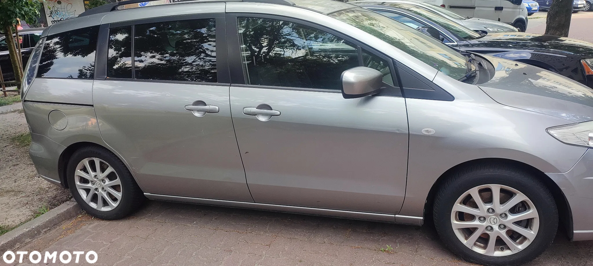 Mazda 5 2.0 CD DPF Exclusive - 17