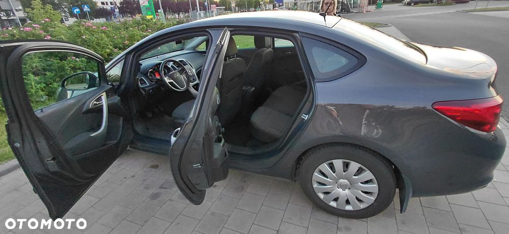 Opel Astra - 3