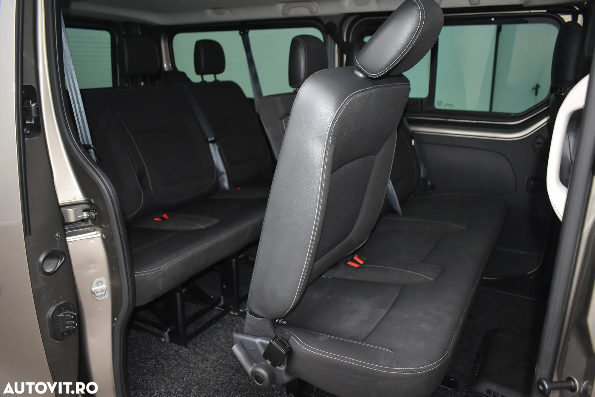 Renault Trafic - 18
