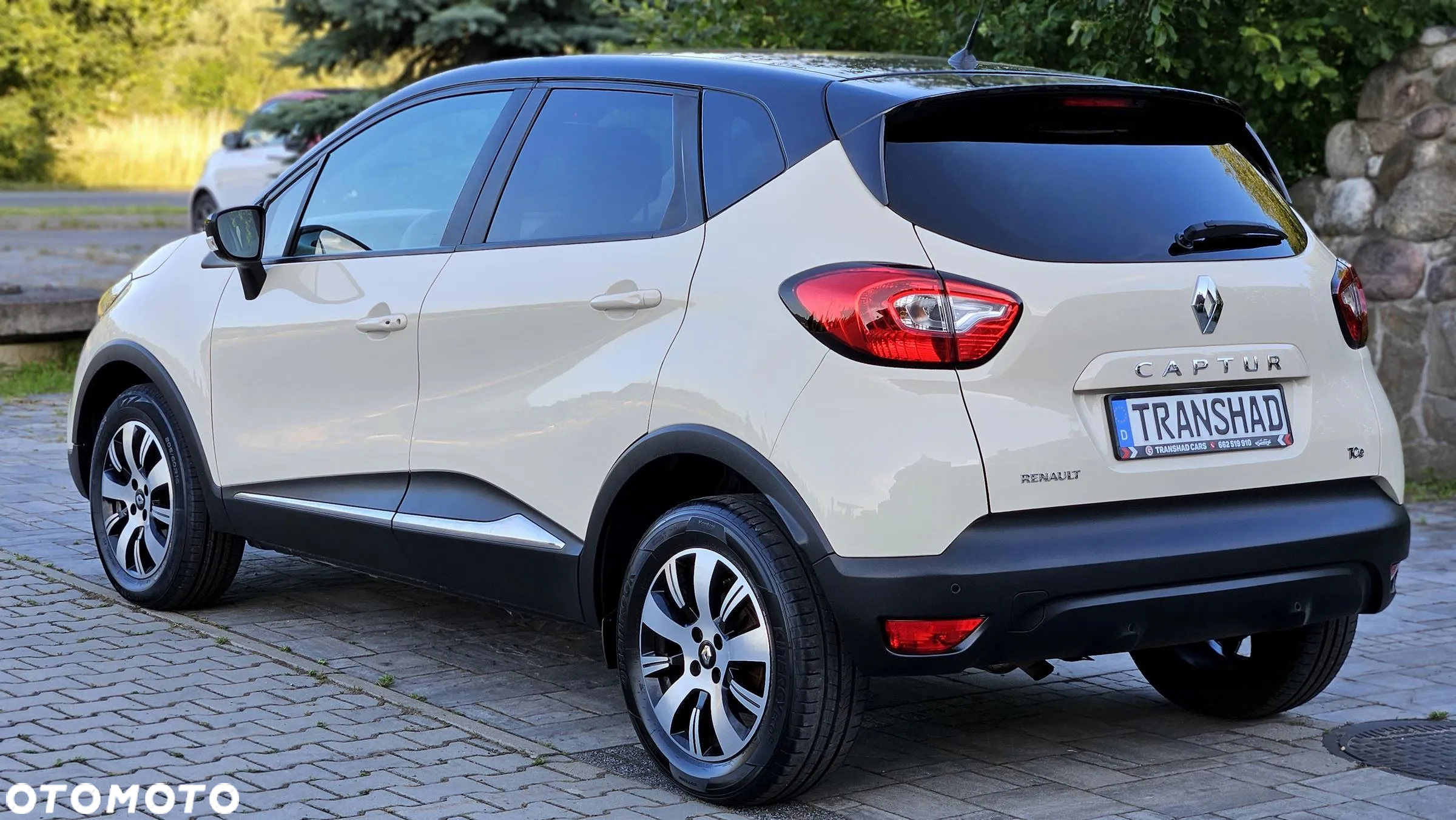 Renault Captur ENERGY TCe 120 EDC LIMITED - 18