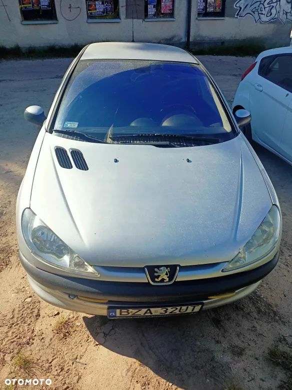 Peugeot 206 - 12