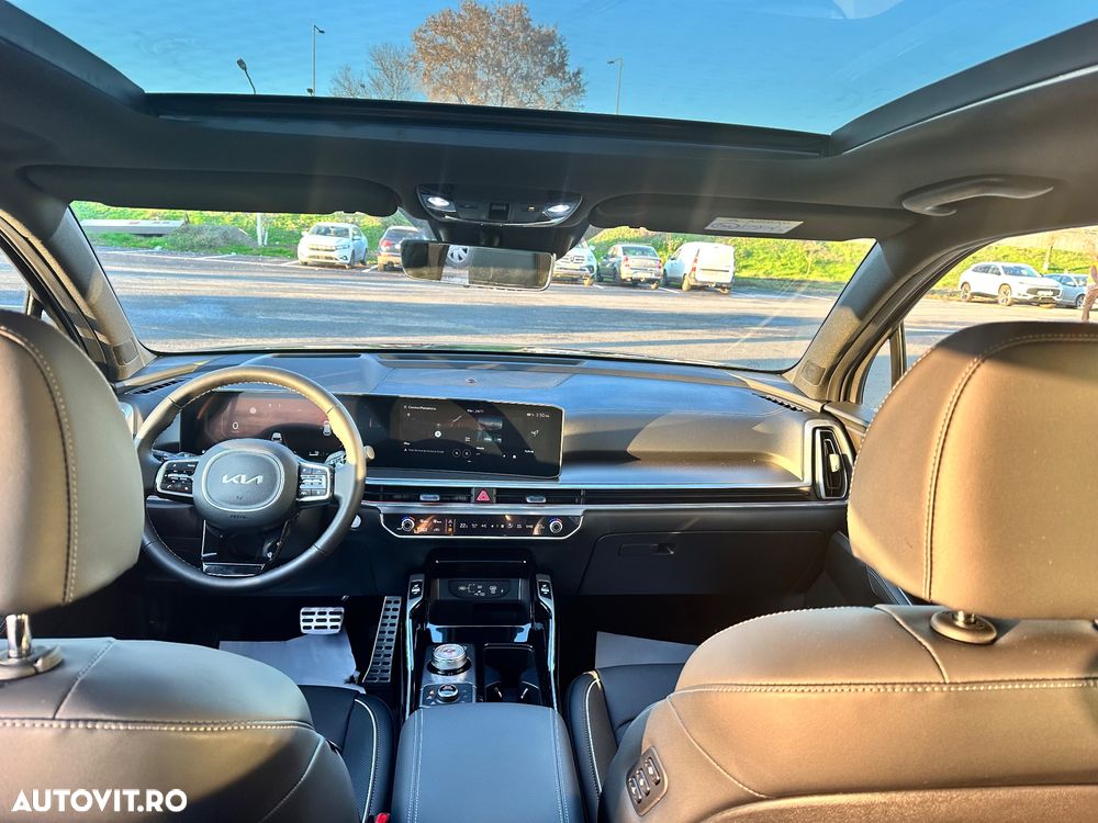 Kia Sorento 1.6 T-GDI HEV 6AT 4x2 7P Premium+ - 16