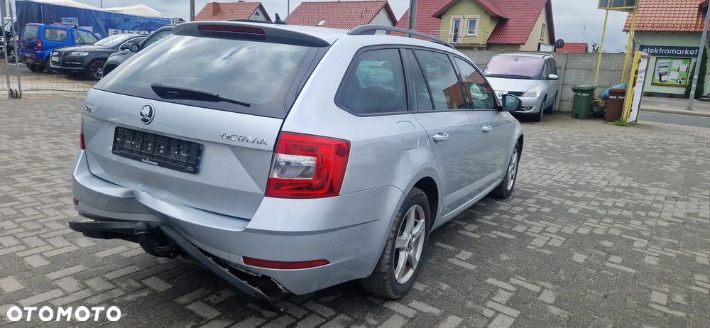 Skoda Octavia 1.6 TDI Premium Edition - 3