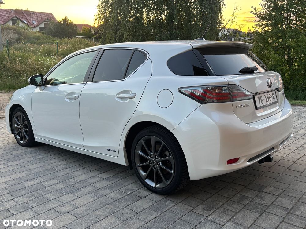 Lexus CT Impression Line - 9