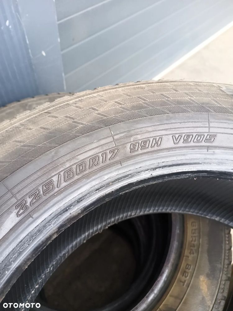 Opony zimowe 225/60r17 Yokohama V905 - 4
