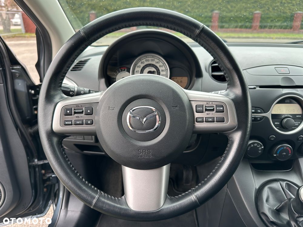 Mazda 2 1.5 Dynamic - 25
