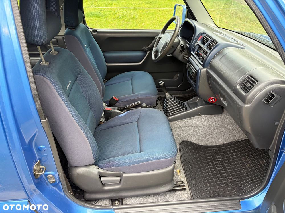 Suzuki Jimny 1.3 - 9