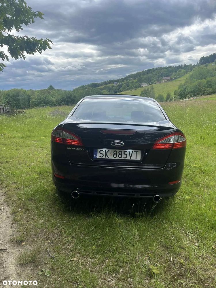 Ford Mondeo 2.5 Black Magic - 4
