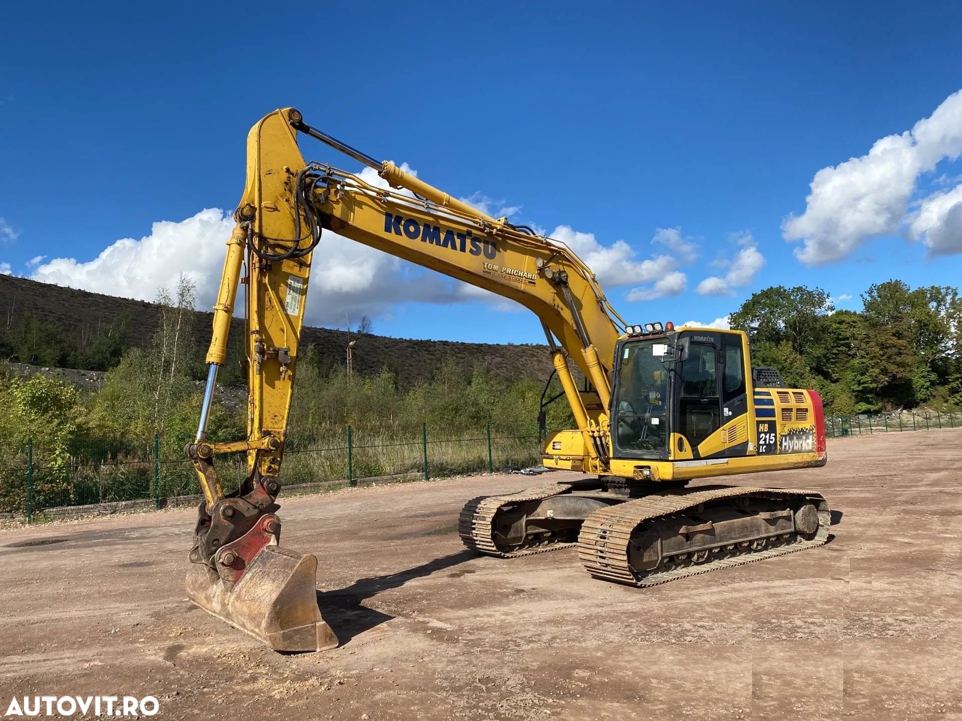 Komatsu HB 215 LC Hybrid Excavator pe șenile - 1