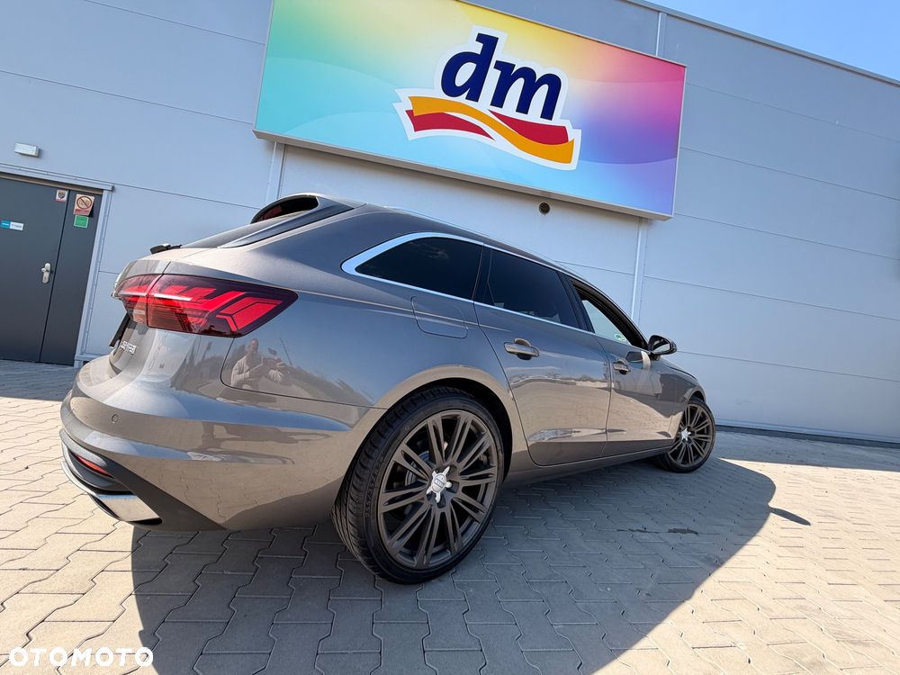 Audi A4 Avant 35 TFSI S tronic S line - 5