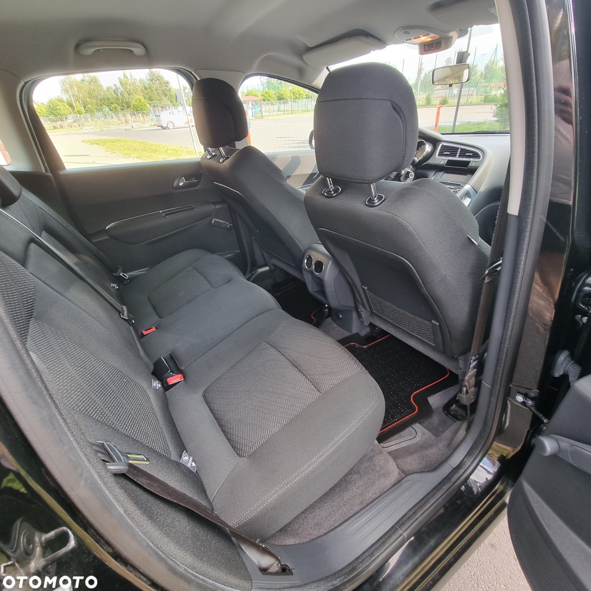 Peugeot 3008 1.6 Active - 12