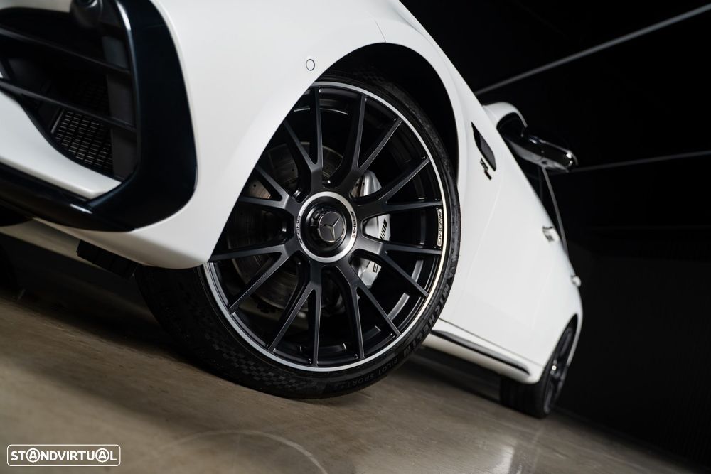 Mercedes-Benz E 53 AMG HYBRID 4Matic+ SpeedshiftFT TCT 9G - 9