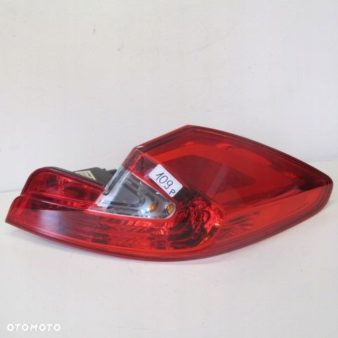LAMPA TYŁ PRAWA RENAULT WIND EUROPA 2011R