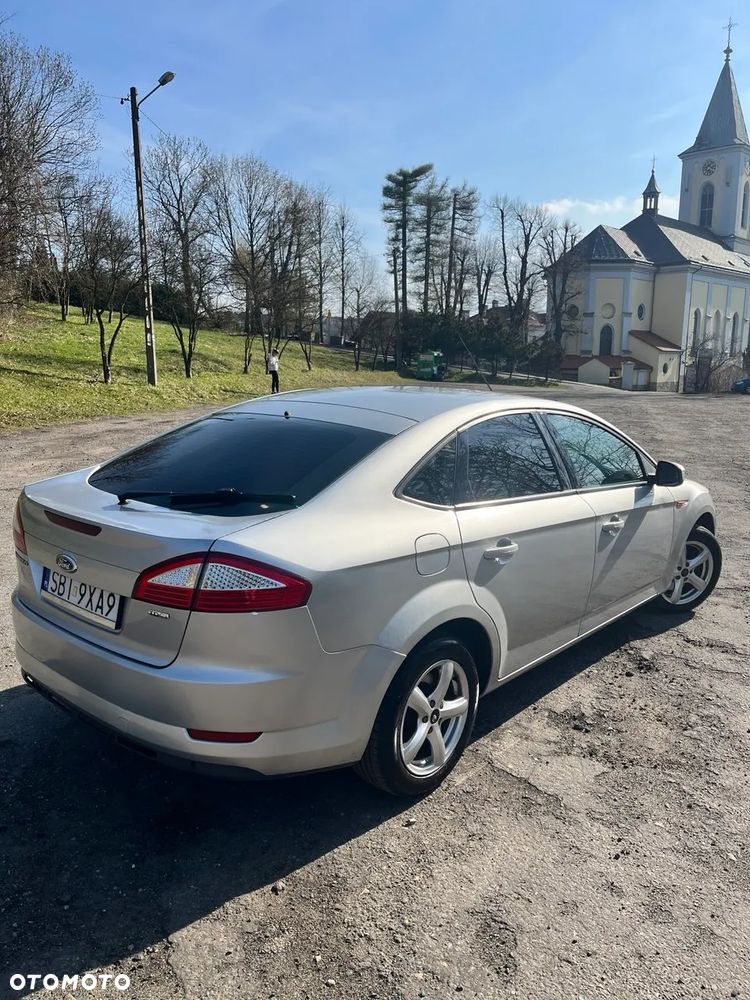 Ford Mondeo 1.8 TDCi Ghia X - 2
