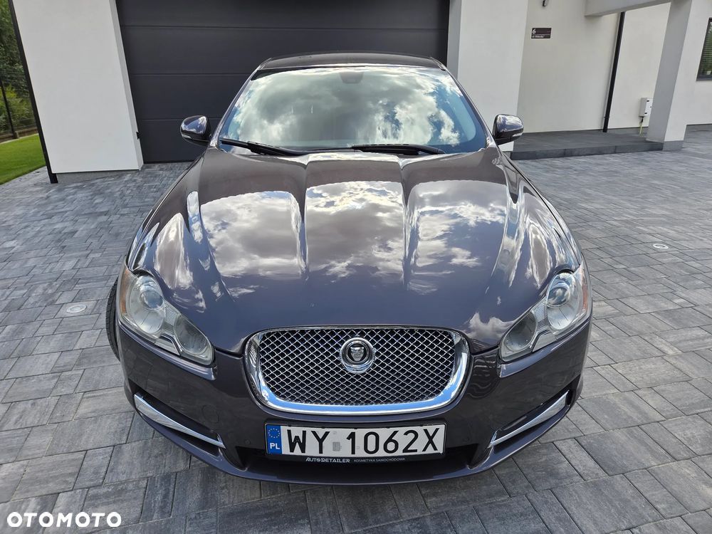 Jaguar XF 3.0 V6 S - 3