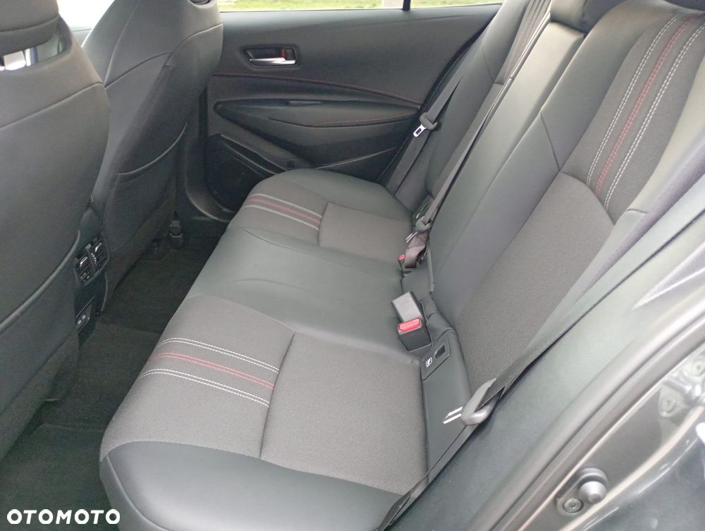 Toyota Corolla 1.8 Hybrid GR Sport - 25