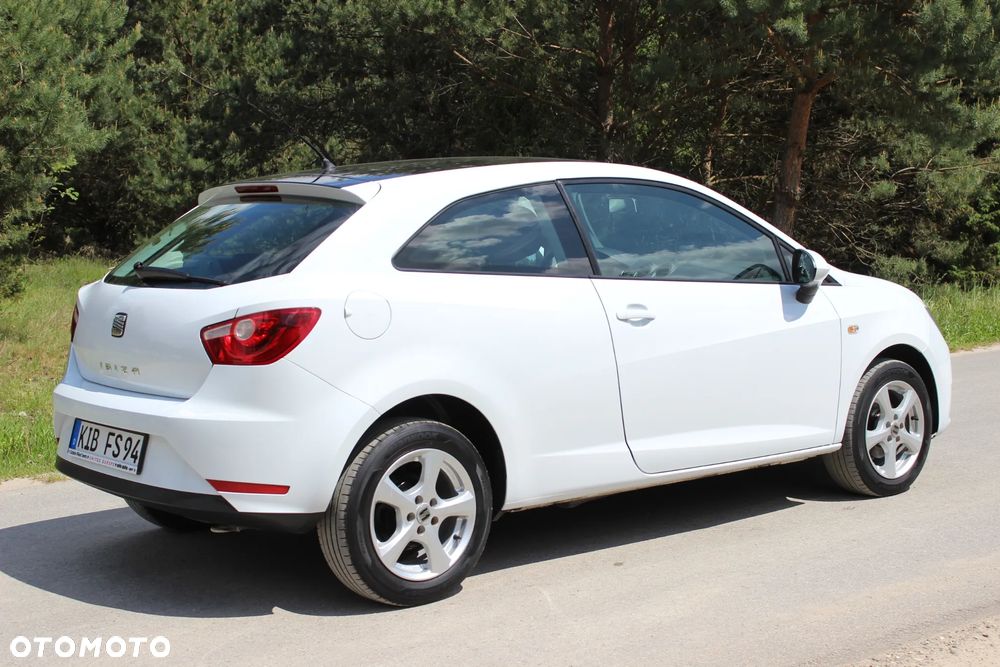Seat Ibiza SC 1.4 16V Sport - 4