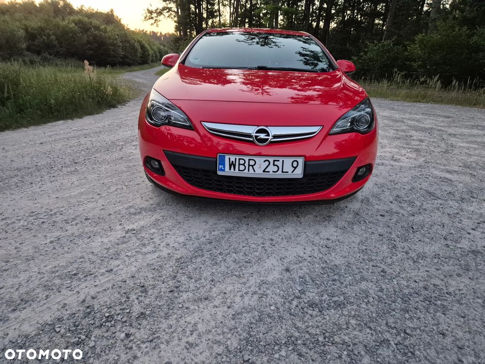 Opel Astra 1.6 T Cosmo - 10