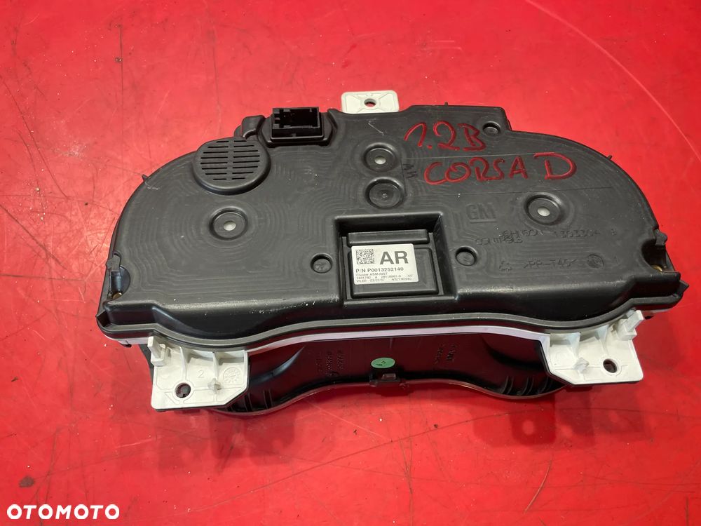 LICZNIK ZEGAR 0013252140 OPEL CORSA - 3