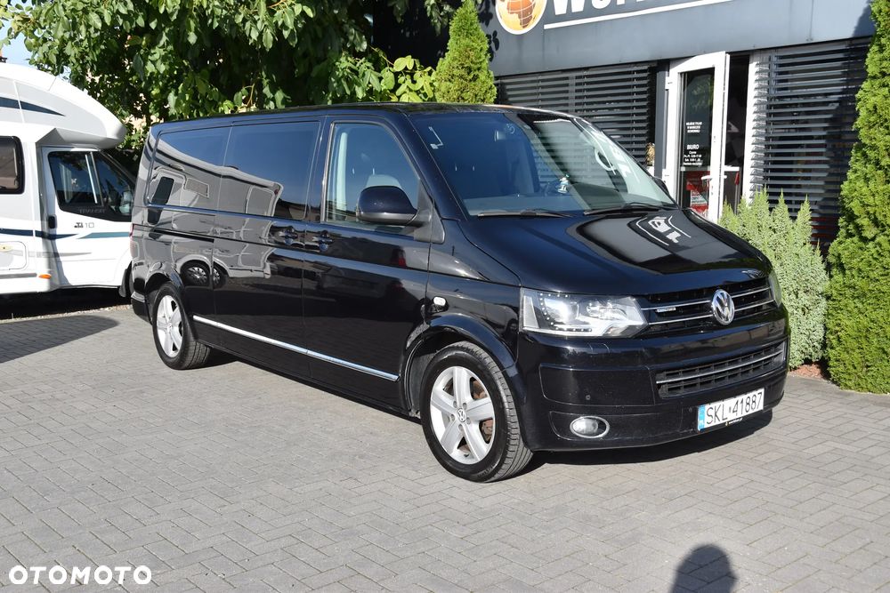 Volkswagen Caravelle - 1
