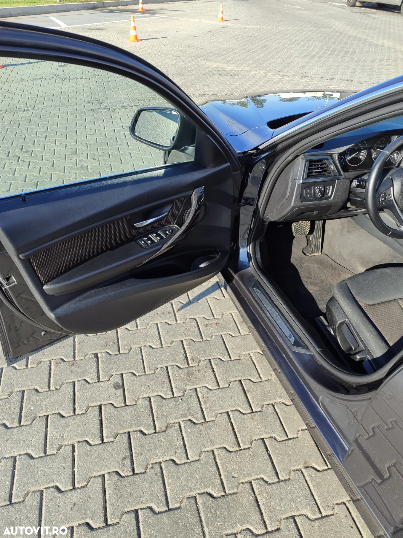 BMW Seria 3 316d Touring Aut. Luxury Line - 15