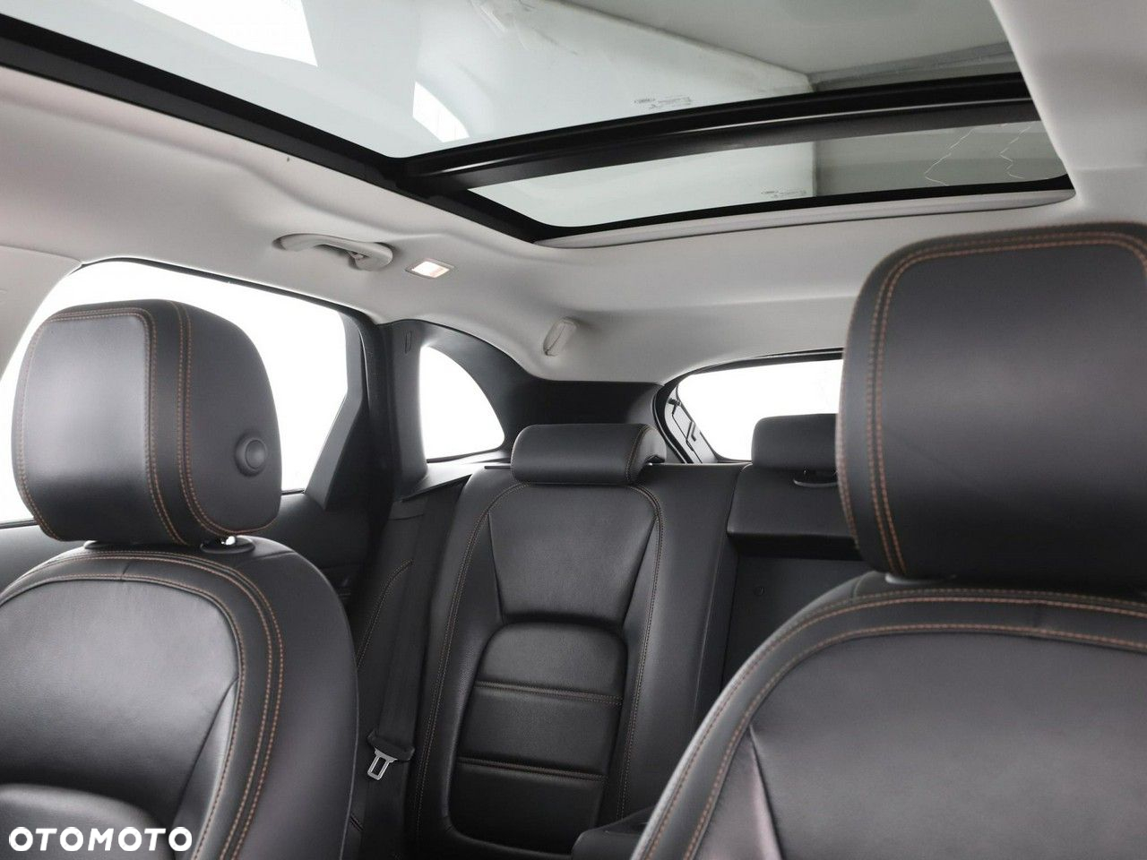 Jaguar F-Pace 2.0 i4D AWD Portfolio - 36