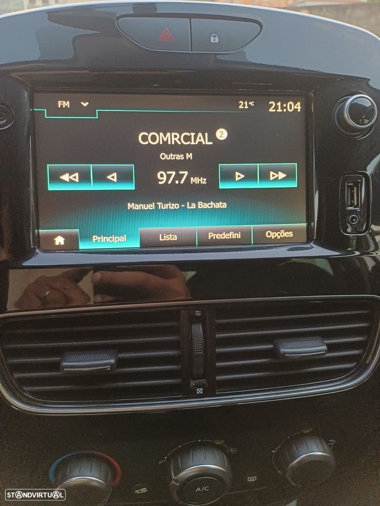 Renault Clio 0.9 TCe Limited Bi-Fuel - 8