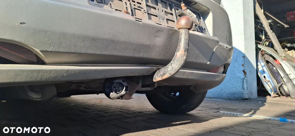 FIAT GRANDE PUNTO 1.4 8V 350A1000 na części - 9