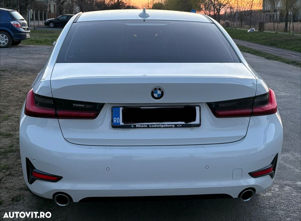 BMW Seria 3 320d Aut. Sport Line - 6