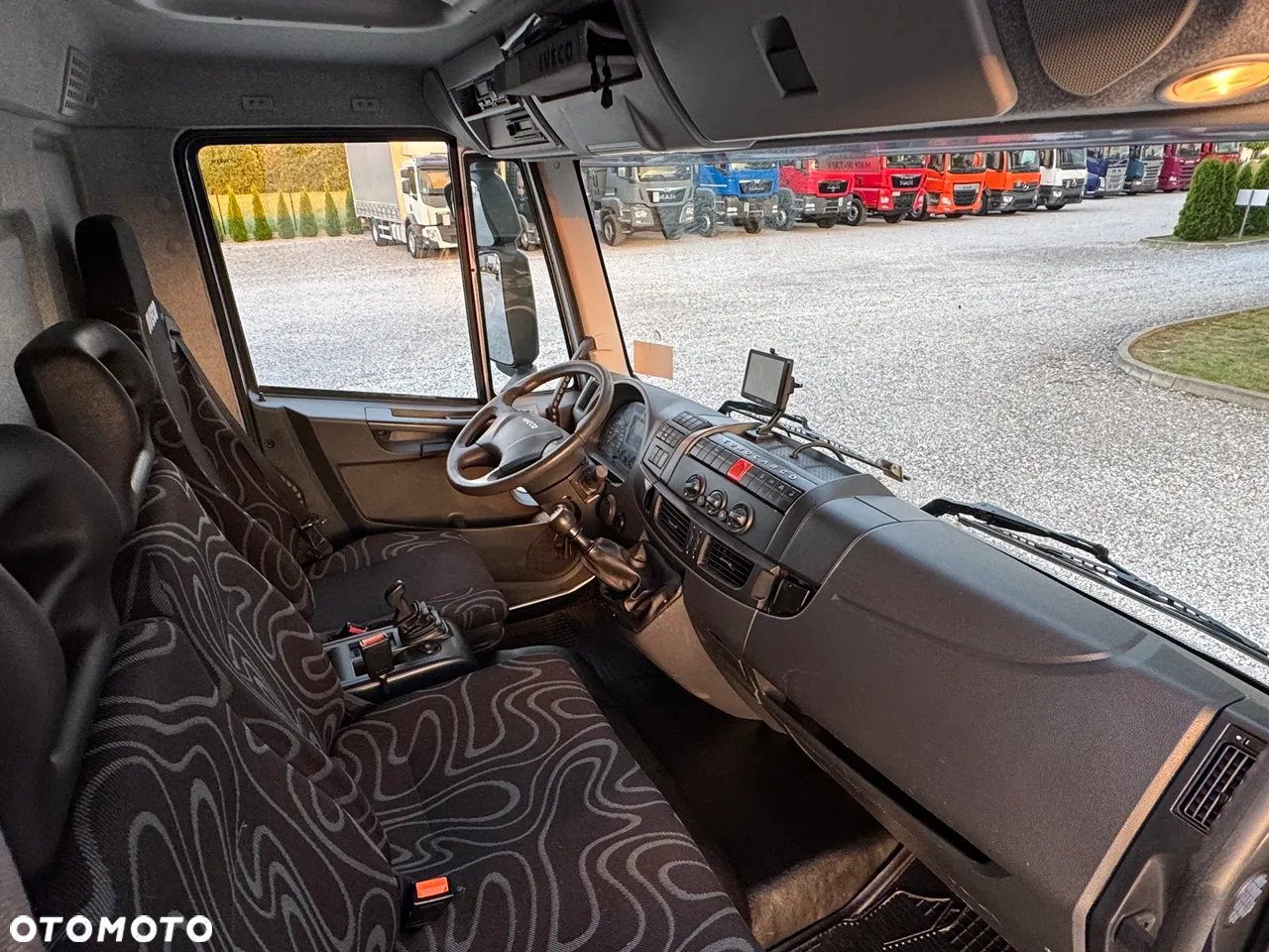 Iveco EUOROCARGO E6 E21 / 4700 kg ŁADOWNOŚĆ /18 PALET / WINDA 1500 KG - 24