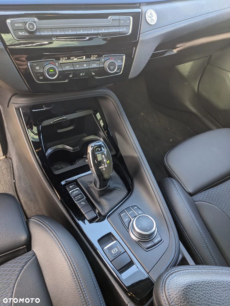 BMW X2 sDrive18i Edition M Mesh - 12