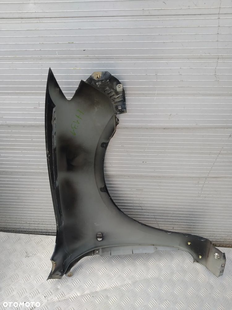 E763/F770/H3/H126/H131/H437/H438/H604 LEWY BŁOTNIK MAZDA 3 SEDAN - 10