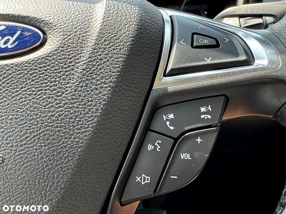 Ford Mondeo 2.0 Hybrid Titanium - 21