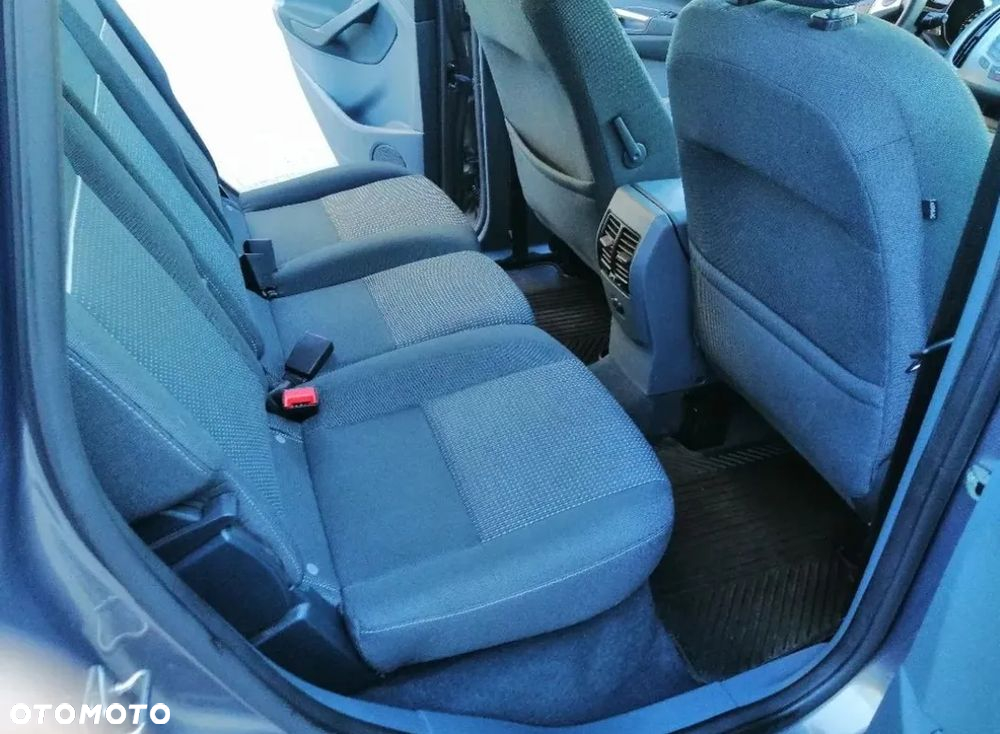 Ford C-MAX 2.0 TDCi Champions Edition - 20